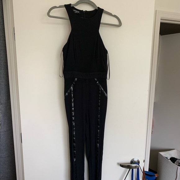 Bebe black slimming jumpsuit - Picture 2 of 4